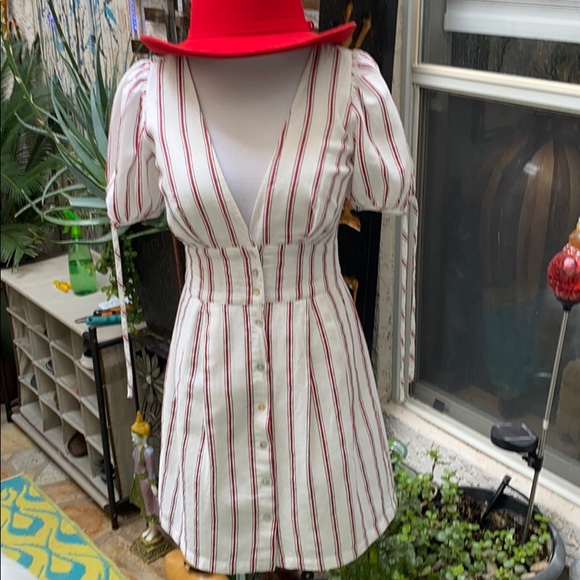 ❤️❤️Cute Spring Mini Dress❤️❤️ - Picture 4 of 7